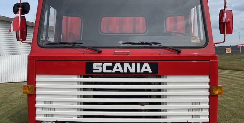 Scania LB 81
