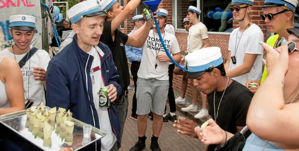 Fest Fjederen